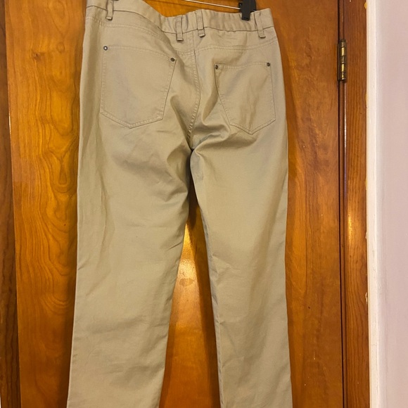 NWOT🔥Meters/bonwe Light Chino Pants - Picture 2 of 3